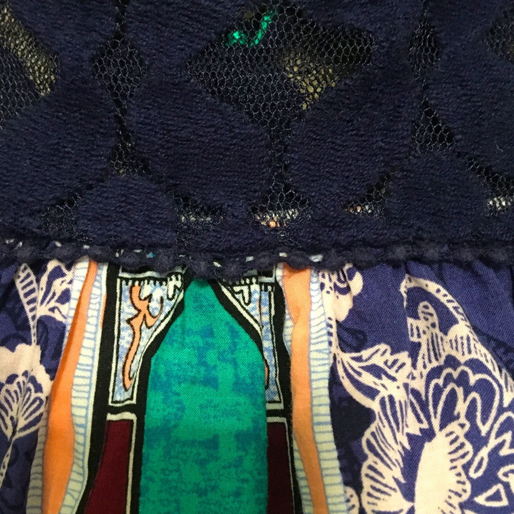 Akemi & Kin Anthro Maite Navy Lace Tunic Small - Picture 4 of 8